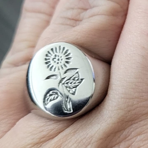 Sunflower ring - Picture 4 of 8